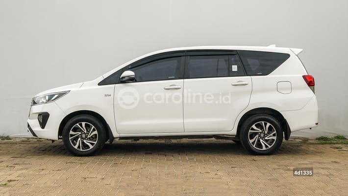 Toyota Innova 2022
