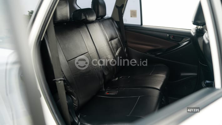 Toyota Innova 2022
