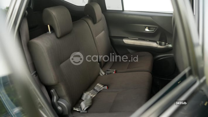 Daihatsu Sigra 2024