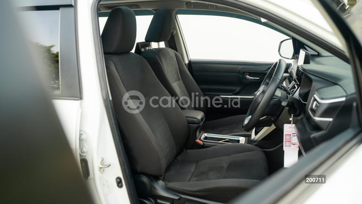 Toyota Zenix 2024