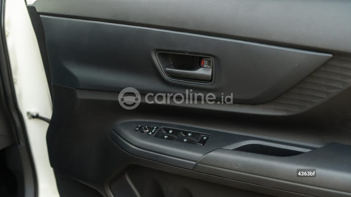 Daihatsu Xenia 2022