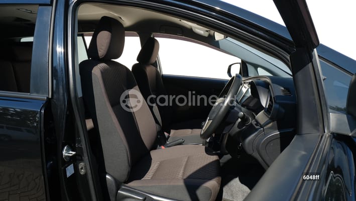 Toyota Innova 2022