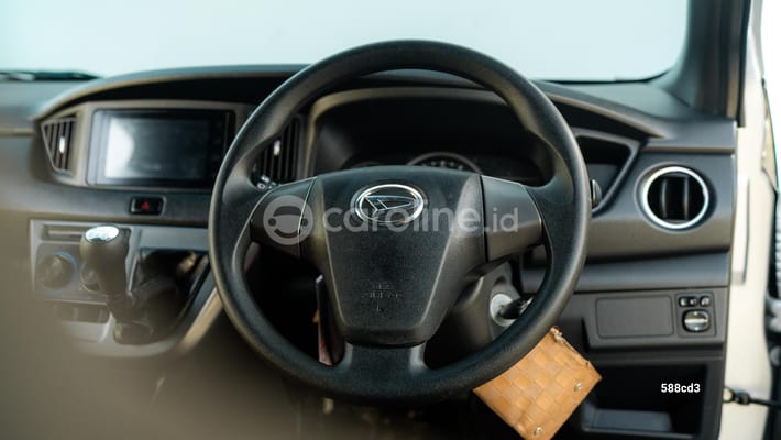 Daihatsu Sigra 2022
