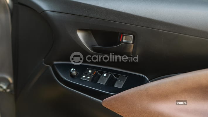 Toyota Innova 2021
