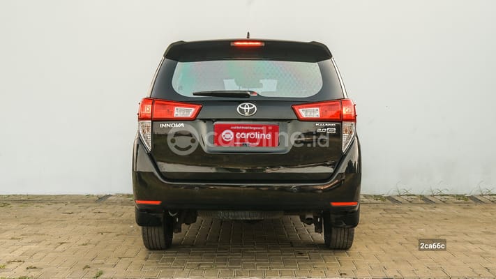 Toyota Innova 2021