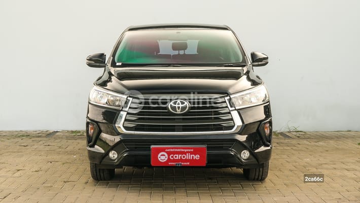 Toyota Innova 2021