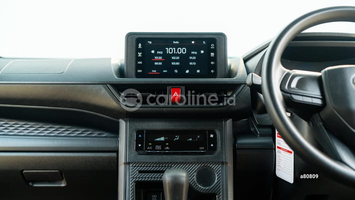 Daihatsu Xenia 2023