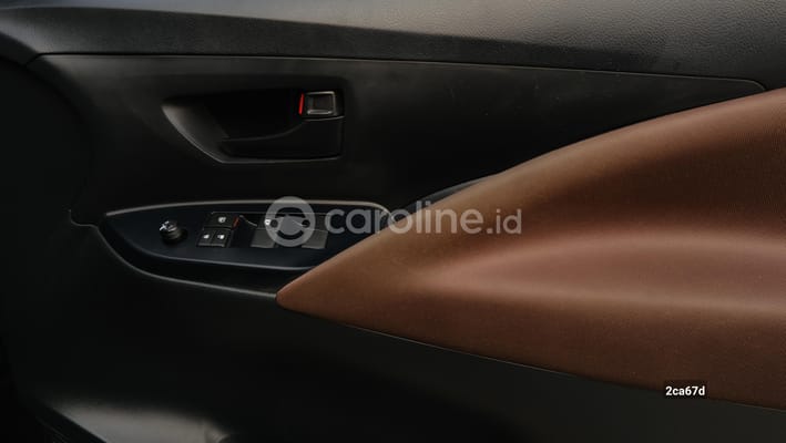 Toyota Innova 2021