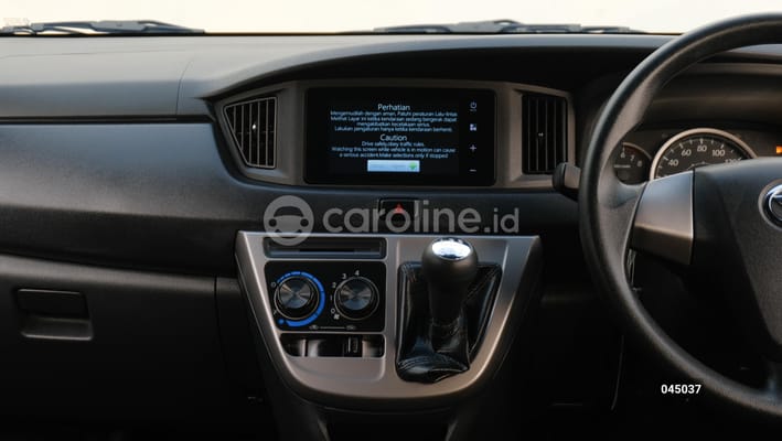 Daihatsu Sigra 2023