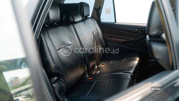 Toyota Innova 2021