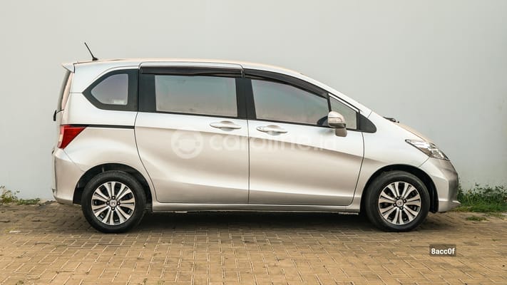 Honda Freed 2013