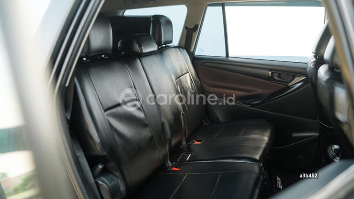 Toyota Innova 2021