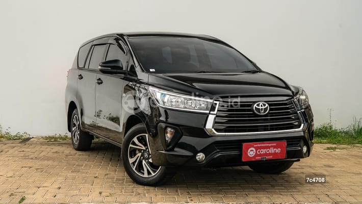 Toyota Innova 2022