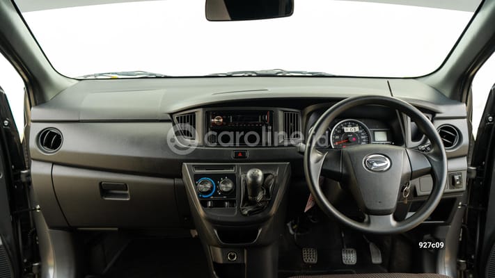 Daihatsu Sigra 2024