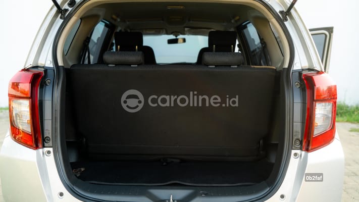 Daihatsu Sigra 2019