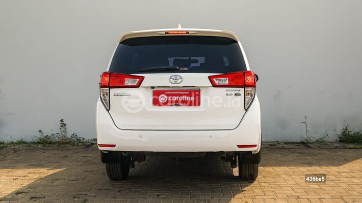 Toyota Innova 2022