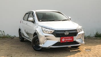 Foto Daihatsu Ayla M 1.0 2024