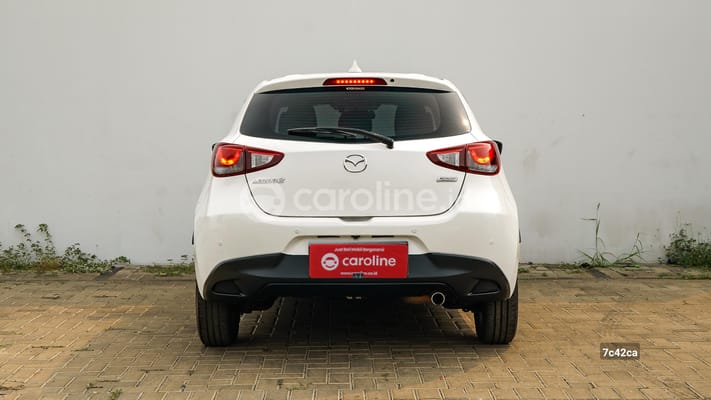 Mazda 2 2018