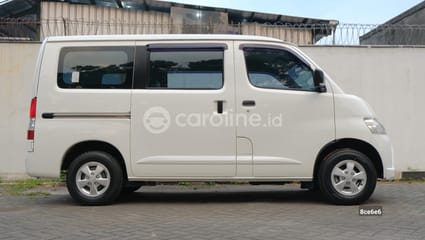 Jual Mobil Daihatsu Gran max 1.5 D MINIBUS 2022 Bekas Kota Cimahi