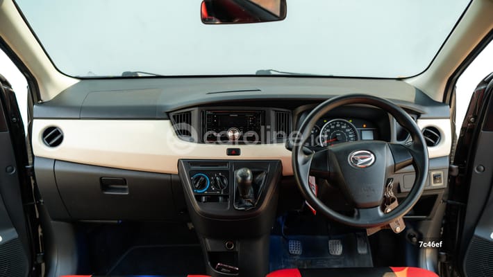 Daihatsu Sigra 2019