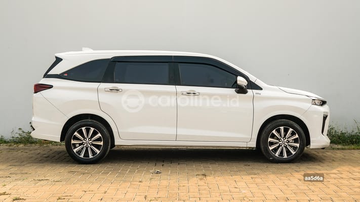 Toyota Avanza 2024