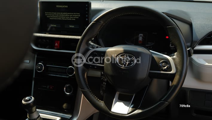 Toyota Veloz 2023