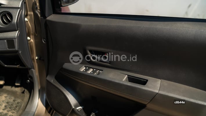 Daihatsu Sigra 2024