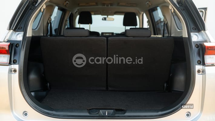 Daihatsu Xenia 2022