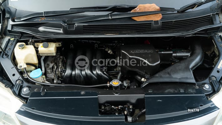 Nissan Serena 2013