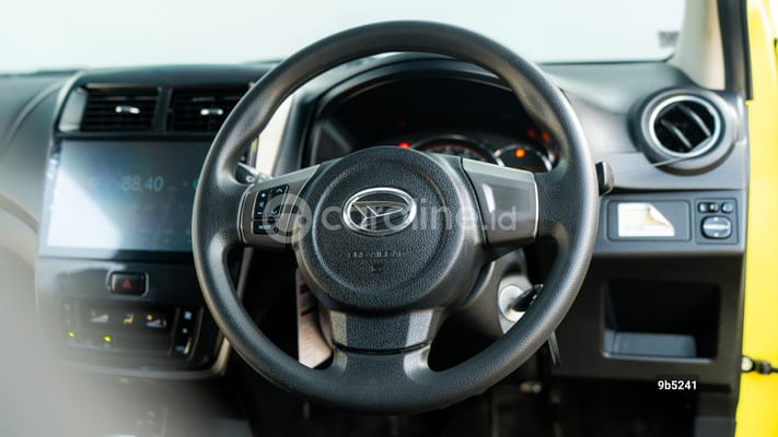 Daihatsu Ayla 2021