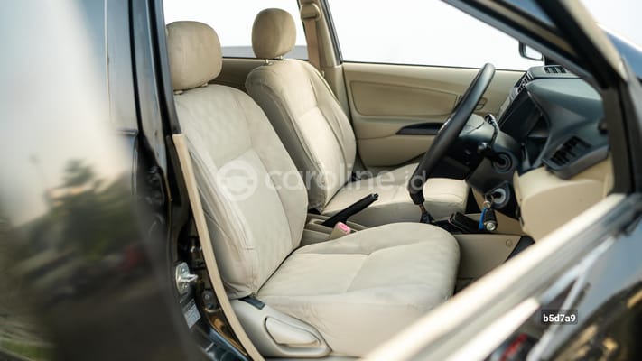 Toyota Avanza 2015