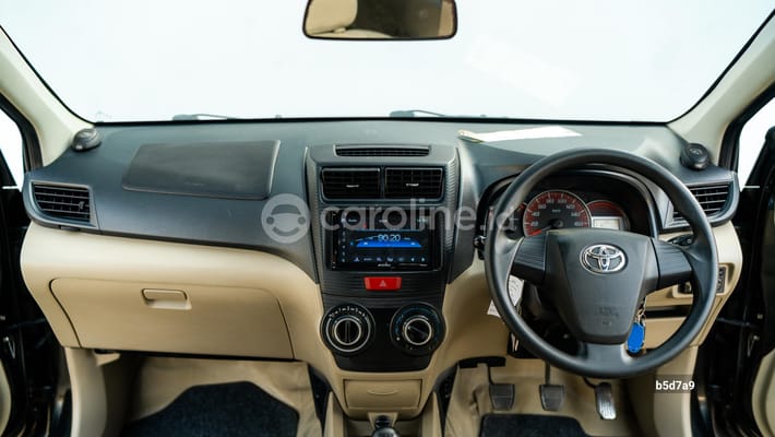Toyota Avanza 2015