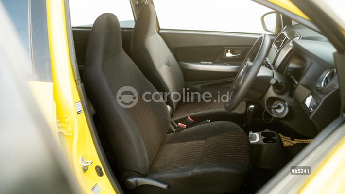 Daihatsu Ayla 2021