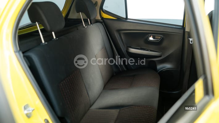 Daihatsu Ayla 2021