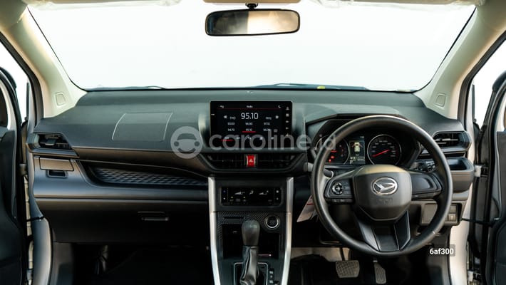 Daihatsu Xenia 2022