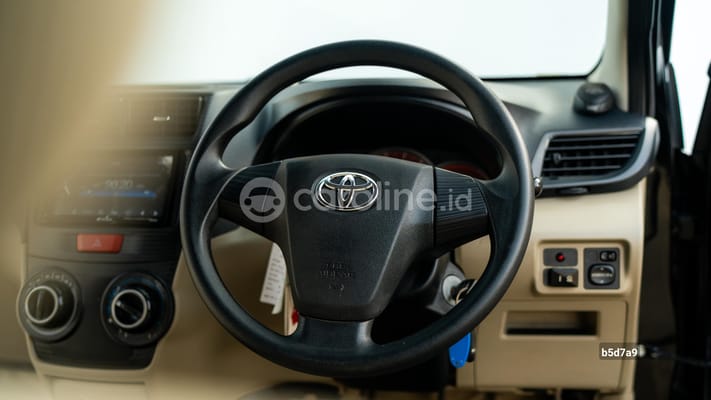 Toyota Avanza 2015