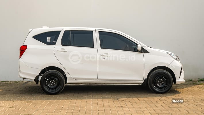 Daihatsu Sigra 2025
