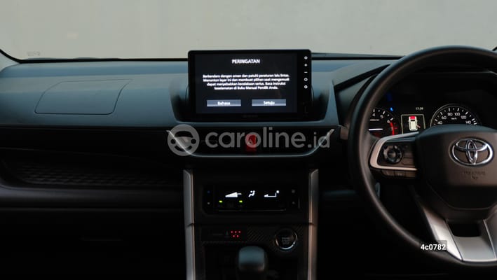 Toyota Avanza 2024