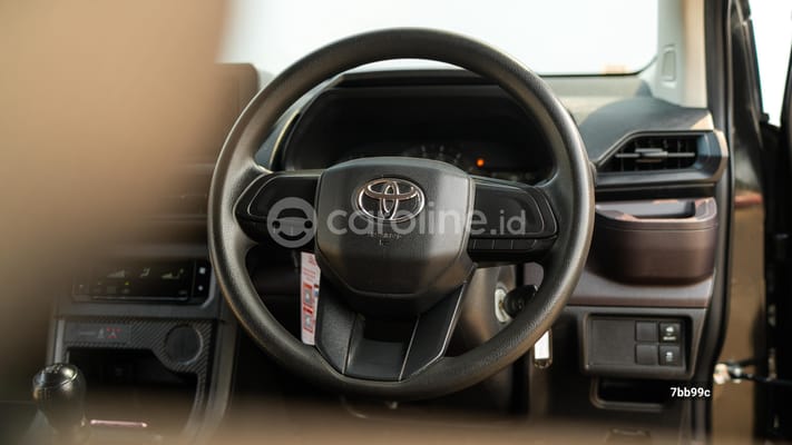 Toyota Avanza 2022