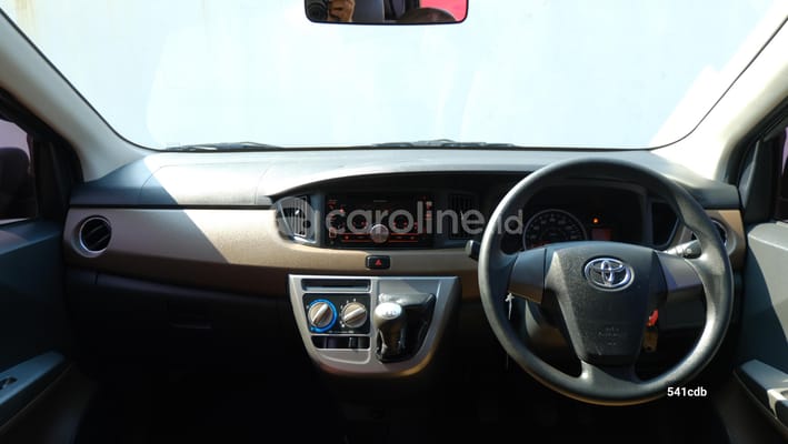 Toyota Calya 2017