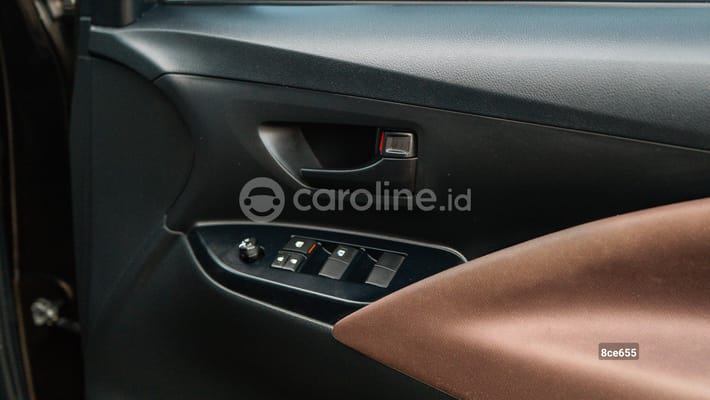 Toyota Innova 2021