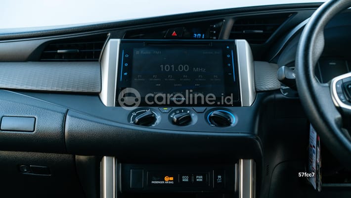 Toyota Innova 2021