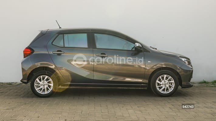 Toyota Agya 2024