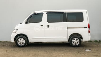 Jual Mobil Daihatsu Gran max 1.5 D MINIBUS 2022 Bekas Kota Tangerang Selatan