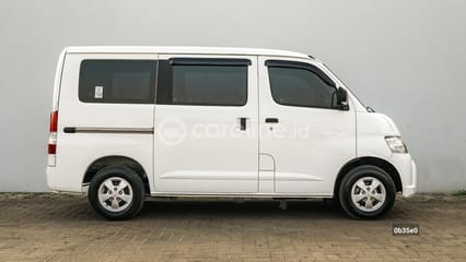 Jual Mobil Daihatsu Gran max 1.5 D MINIBUS 2022 Bekas Kota Tangerang Selatan
