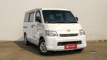 Daihatsu Gran max 1.5 D MINIBUS 2022