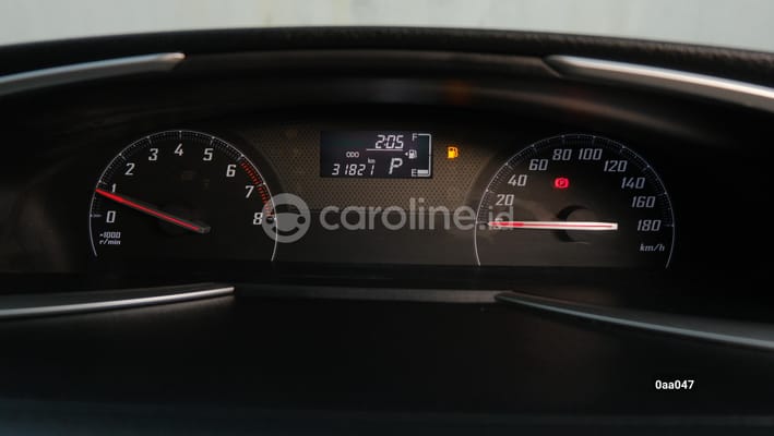 Toyota Sienta 2016