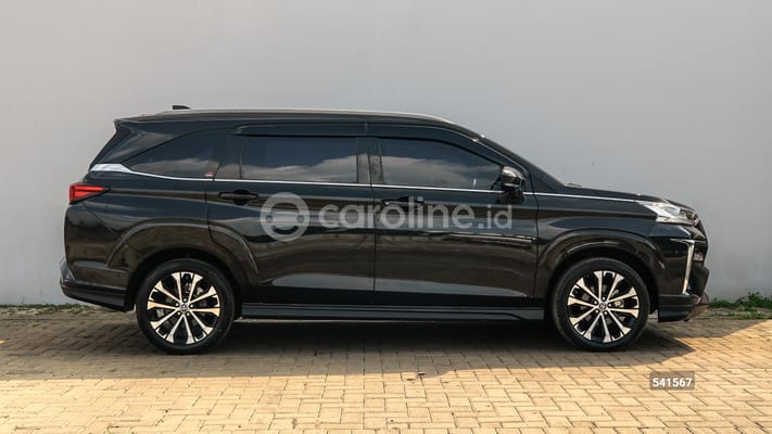 Toyota Veloz 2023
