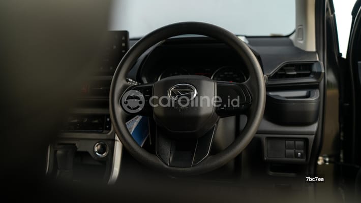 Daihatsu Xenia 2022
