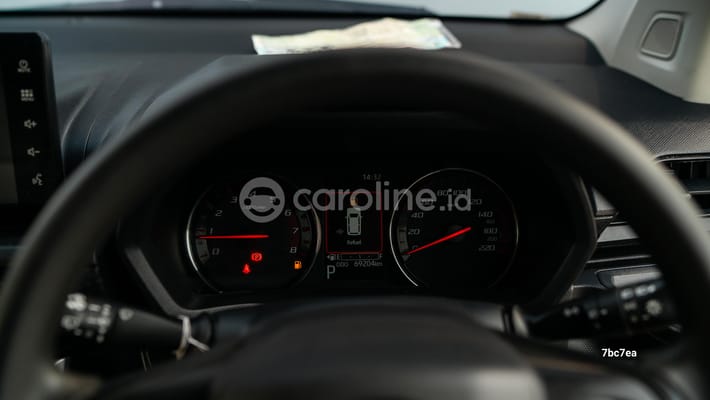 Daihatsu Xenia 2022